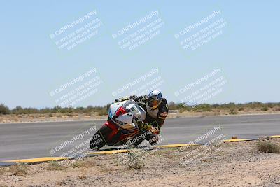 media/May-12-2024-SoCal Trackdays (Sun) [[ad755dc1f9]]/11-Turn 3 Inside (1140am)/